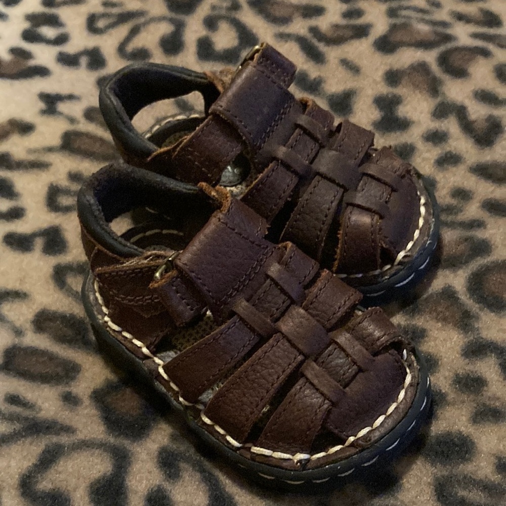 2 for $20 THOM McAn Sandals Brown Leather Sandals Infant Size 5 Leather Sandals